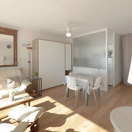 Spacieux 4 Pers Face Avec Balcon - Fr-1-197-639 لي سابلِ دولونْ