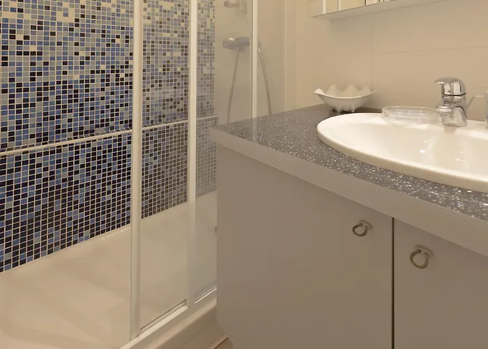 Spacieux 4 Pers Face Avec Balcon - Fr-1-197-639